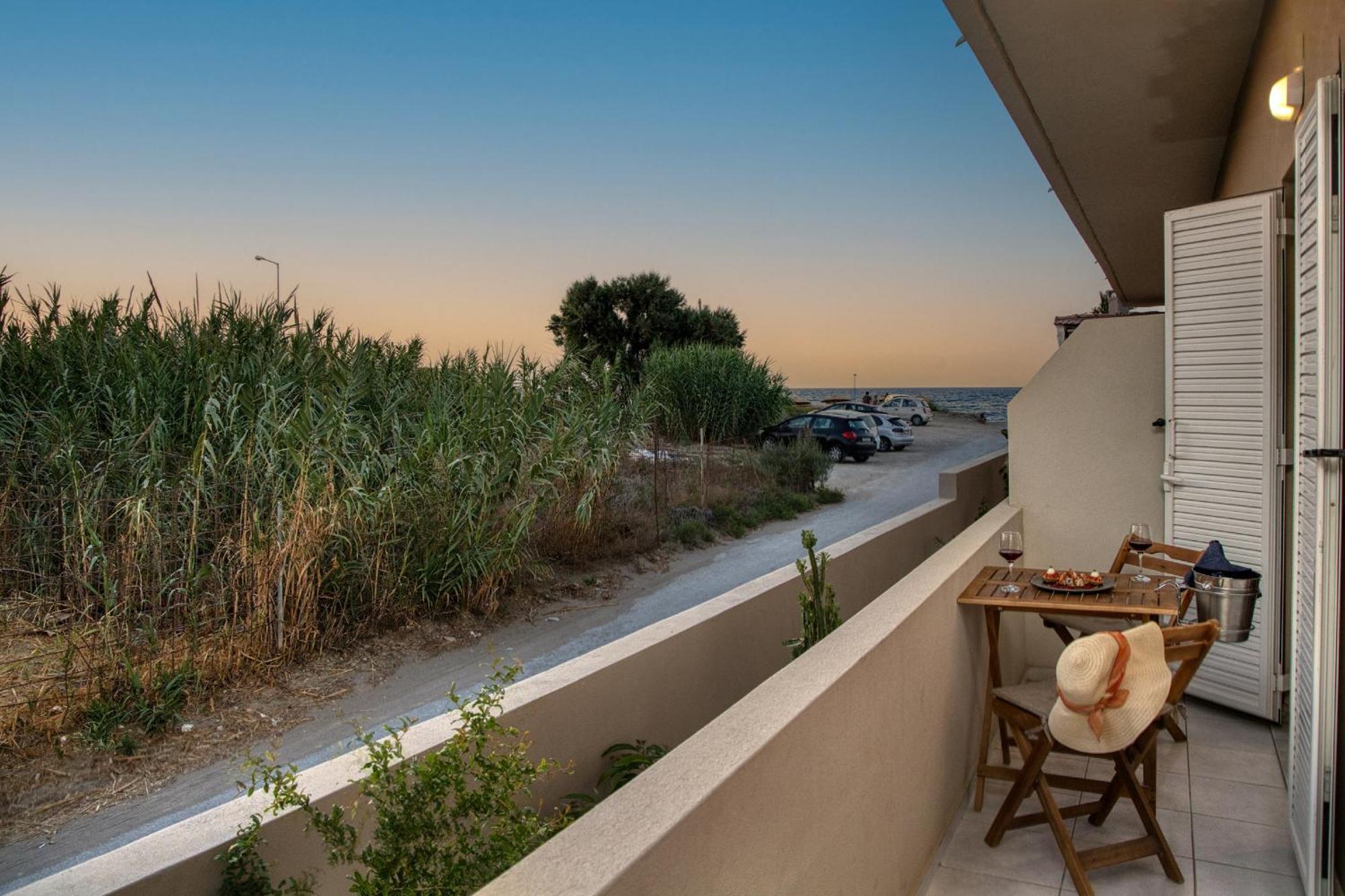 Myra Mare Suites By Estia Amoudara Lasithiou Exteriér fotografie